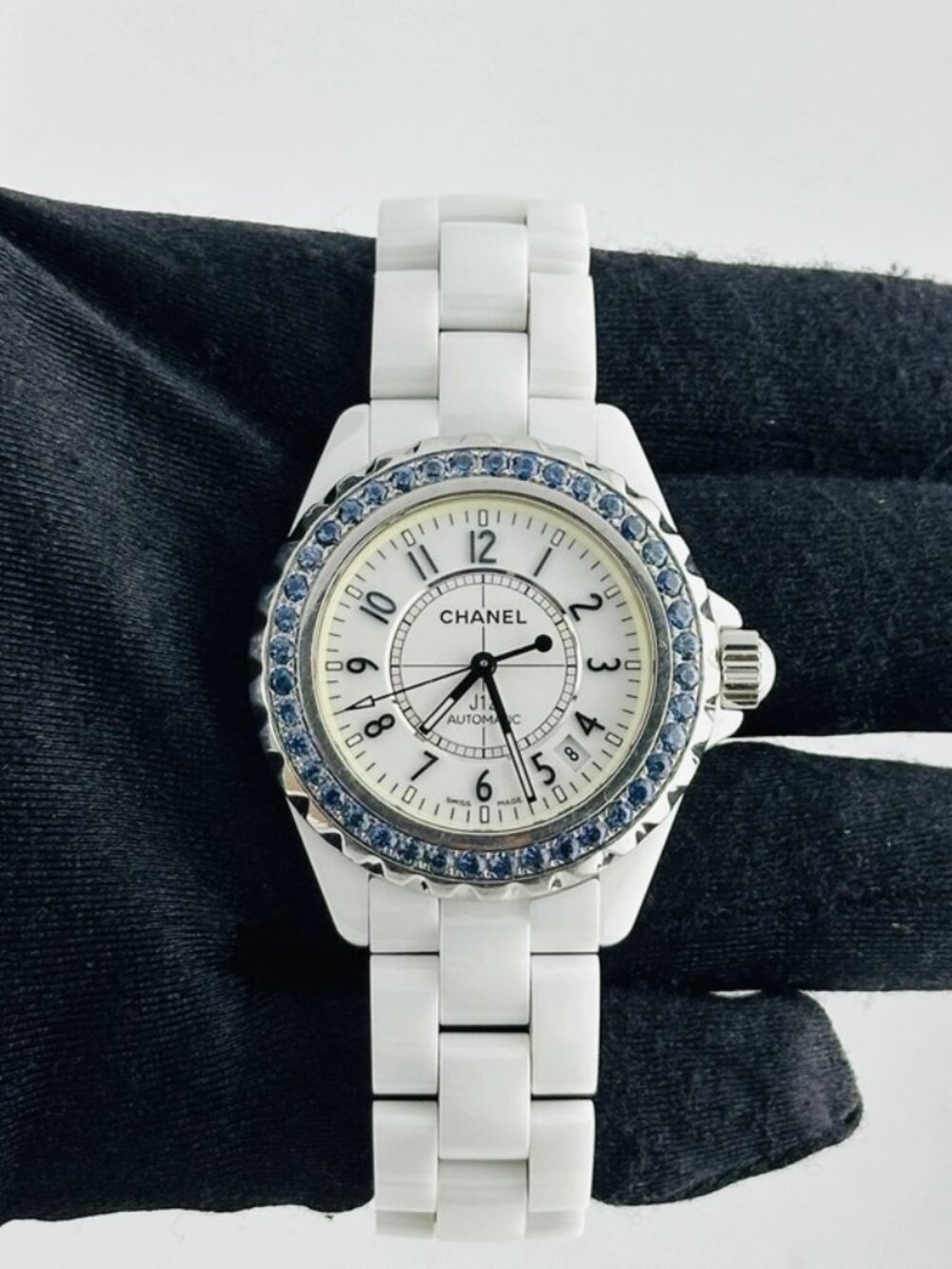 Chanel J12 White / Arabic Numerals Dial on Ceramic Bracelet Ref H1179